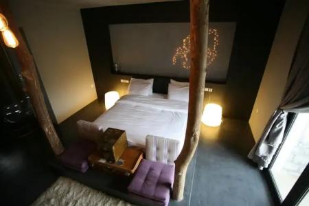 Oniropetra Boutique - 82