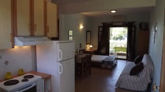 Pefka Studios & Apartments - 76