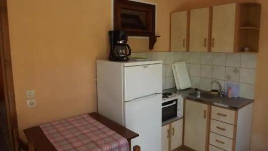 Pefka Studios & Apartments - 29