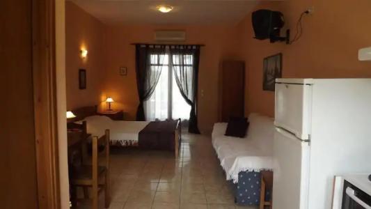 Pefka Studios & Apartments - 61