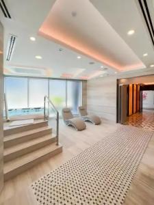 Renaissance Business Bay - 22