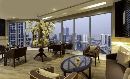 Renaissance Business Bay - 11
