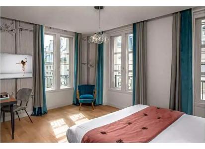 Lyric Paris Opera - 104