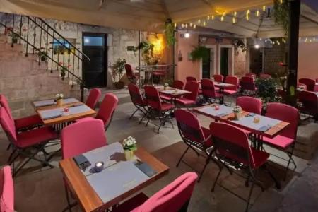 Piazza Heritage - 18