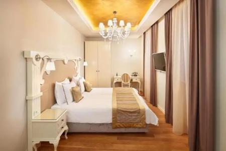 Piazza Heritage - 73