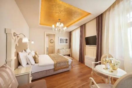 Piazza Heritage - 30