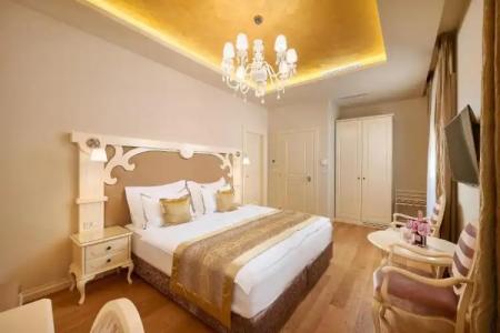 Piazza Heritage - 53