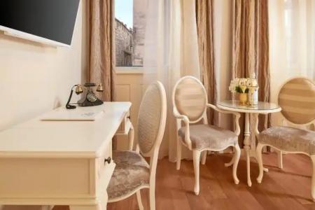 Piazza Heritage - 75