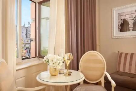 Piazza Heritage - 36