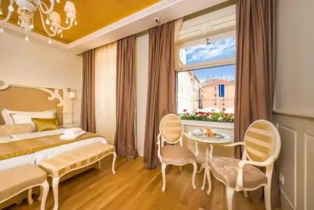 Piazza Heritage - 87