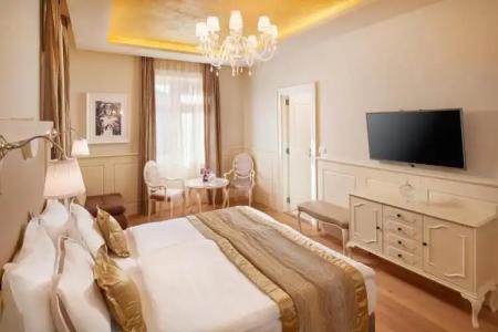 Piazza Heritage - 76