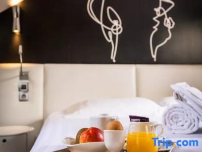Hôtel Montparnasse Saint Germain - 79
