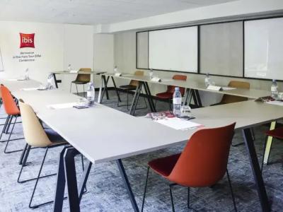 Ibis Paris Eiffel Tower Cambronne 15th - 19