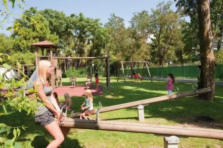 Happy Camp mobile homes in Villaggio Camping Baia Domizia - 23
