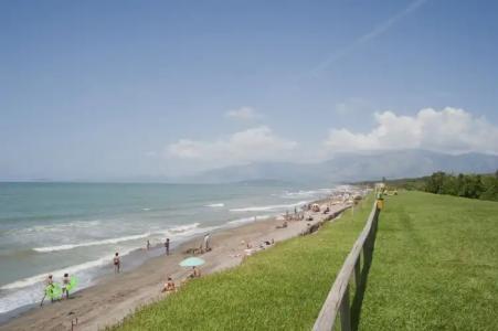 Happy Camp mobile homes in Villaggio Camping Baia Domizia - 15