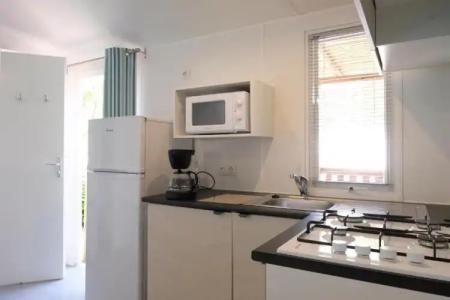 Happy Camp mobile homes in Villaggio Camping Baia Domizia - 29