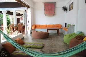 Lion's Rest, Weligama