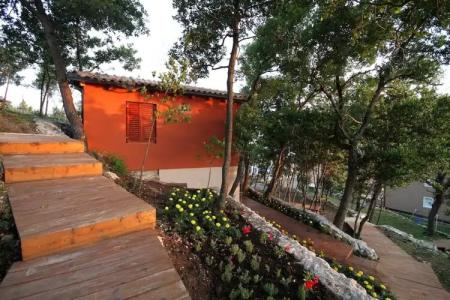 Harmonia Bungalows & Pool - 129