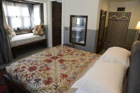 Ayasoluk & Restaurant - 86