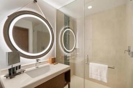 Hyatt Centric Waikiki Beach - 68