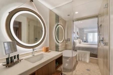 Hyatt Centric Waikiki Beach - 65