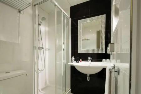 Best Western Anjou Lafayette Opera - 39