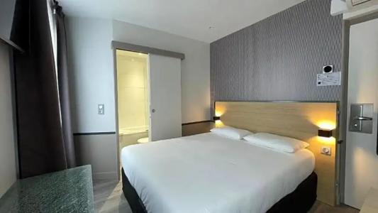 Hôtel La Folie des Prés - Saint-Germain-des-Prés - 40