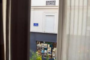 55 Hôtel Montparnasse, Paris