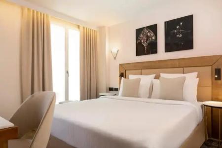 Hôtel des Champs-Elysées - 5