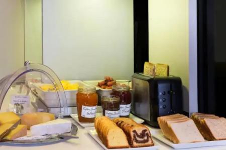 Contact Hôtel Alizé Montmartre - 11