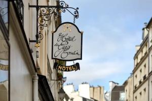 Hôtel du Petit Moulin, Haute Couture hotel by Lacroix, Paris