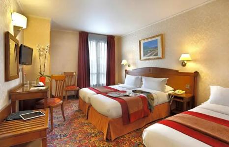 The Originals Paris Paix République - 50