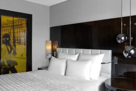 Le Méridien Paris Arc De Triomphe - 53