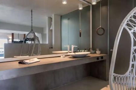 West East Suites - 45