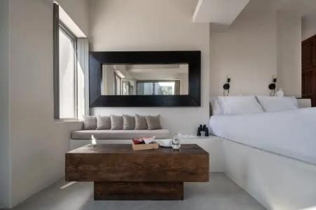 West East Suites - 2