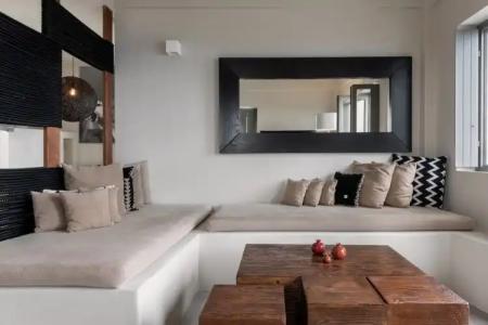 West East Suites - 50