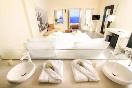 West East Suites - 69