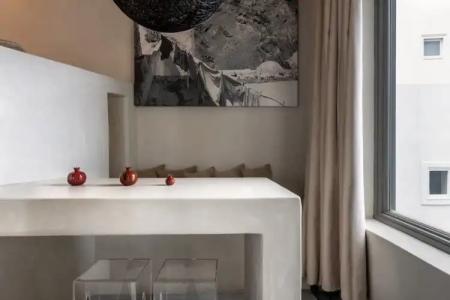 West East Suites - 48