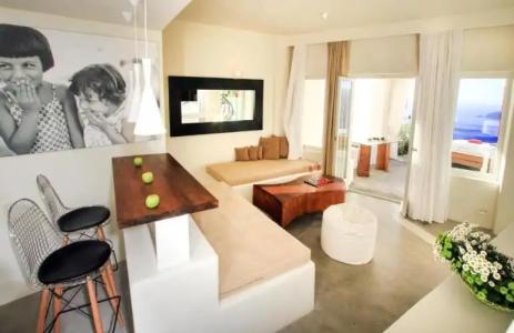 West East Suites - 139