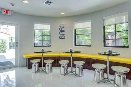 Bars B&B South Beach - 11