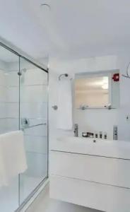 Bars B&B South Beach - 31