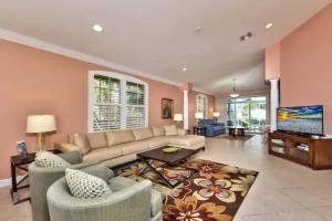 Tuscan Vacation Rental, Naples