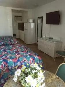 Pyramid Resort Motel - 36