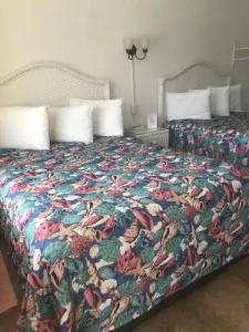 Pyramid Resort Motel - 45