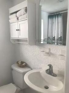 Pyramid Resort Motel - 49