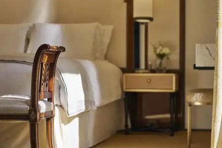Eden - Dorchester Collection - 140