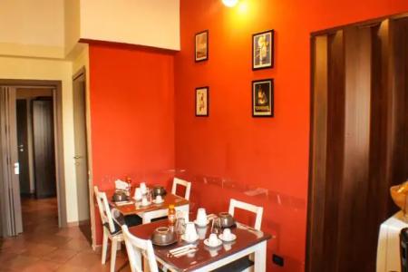 Sixtythree guesthouse - 8