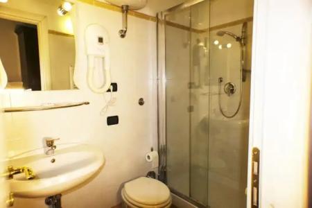 Sixtythree guesthouse - 36
