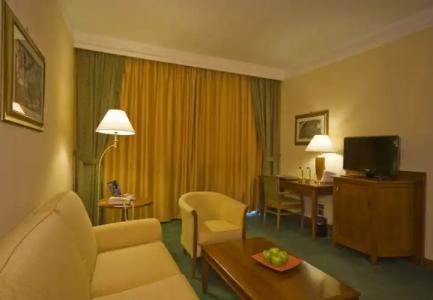 Roma Aurelia Antica - 50