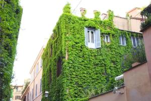 Romeo Al Babuino, Rome